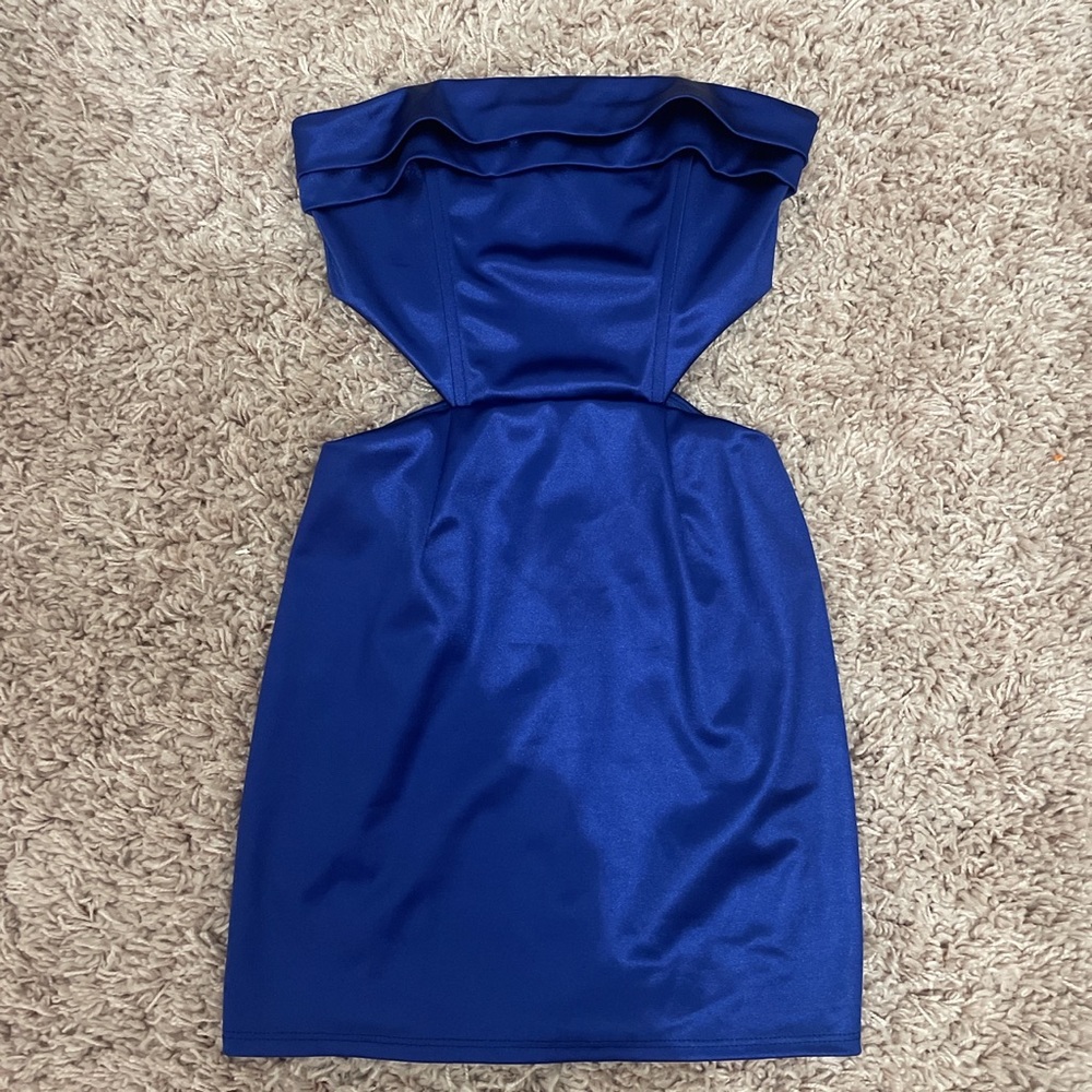 Lucy in the sky corset cutout dress in blue